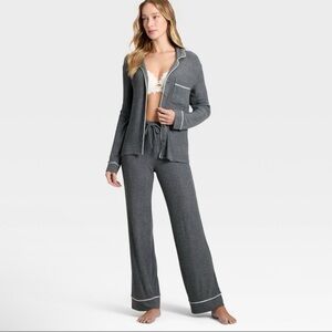 Auden Women's Cozy Ribbed Notch Collar Long Sleeve Pajama Set